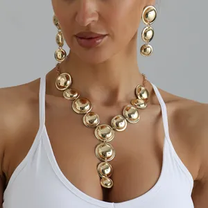 Elegant statement geometric gold round disc Y-necklace for evening party gala dresses