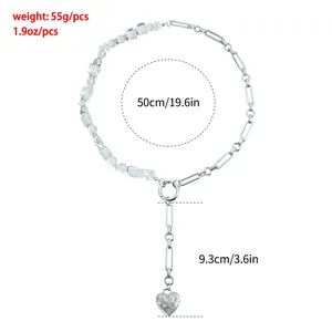 Detailed specifications of size and weight for the vintage crystal heart Y-shape necklace