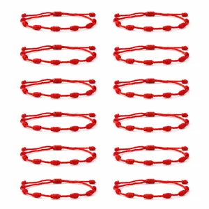 Set van 12 handgemaakte rood gevlochten koordarmbanden met handige verstelbare knopen