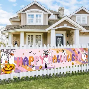 Levendige Happy Halloween tuinbanner met spoken en pompoenen op een wit tuinhekje
