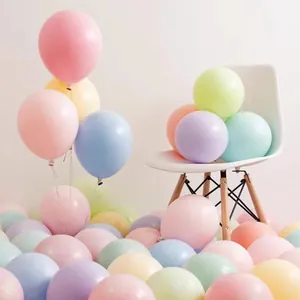 Bunte Auswahl an 10 Zoll Macaron Latex Luftballons für stilvolle Party- und Hochzeitsdeko.
