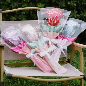 Rose-shaped foil balloon bouquet in 4 colors with LOVE wrapping and lace bow