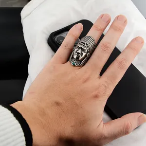 Retro Stainless Steel Indian Chief Head Ring Punk Hip Hop Inlaid Finger Ring Feather Headdress Men Jewelry Gift