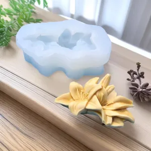 Professional 3D lily flower silicone mold for DIY candle and plaster aromatherapy making.
