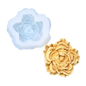 3D-bloemen siliconen mal voor DIY-aroma kaarsen en gips op een witte achtergrond