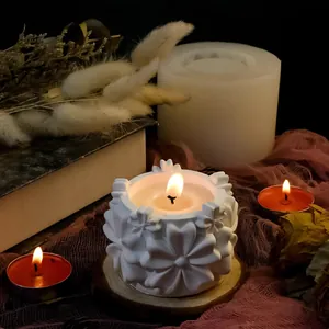 Five-petal flower shaped silicone mold for DIY handmade candles and plaster crafts
