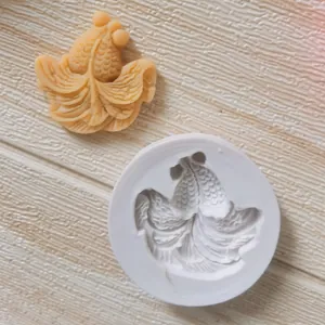 Moule en silicone poisson rouge détaillé pour décoration de gâteau fondant chocolat