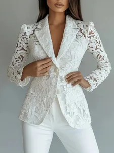 Elegante blazer in pizzo bianco a fiori con revers e bottoni per donna