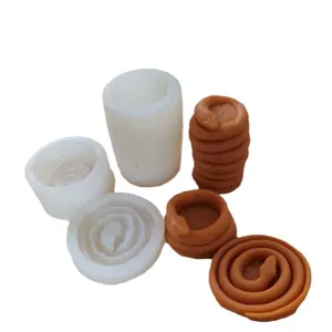 Set mit 3 Silikonformen in Schlangenform für handgefertigte Kerzen und Gipsdeko