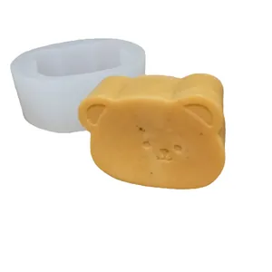 Professional cute bear shaped silicone mold for DIY aromatherapy candles and mousse cakes