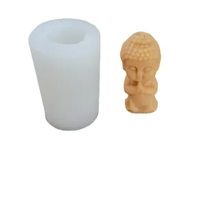 Molde de silicona con forma de pequeño Buda para velas aromáticas y decoraciones