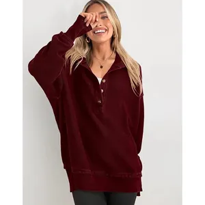 Sweat-shirt oversize bordeaux pour femme avec col polo à boutons et tissu en coton texturé