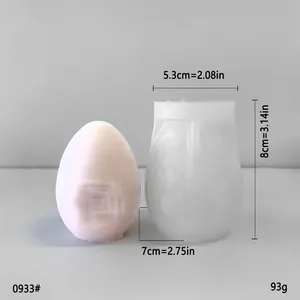 Vue détaillée du moule en silicone en forme d'œuf avec mesures en centimètres et en pouces