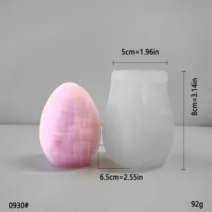 Détail montrant les dimensions du moule en silicone en forme d'œuf pour bougies