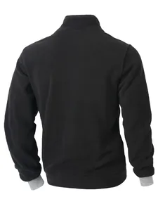 Rückansicht eines schwarzen Herren-Fleecepullovers mit grauen Rippbündchen-Details