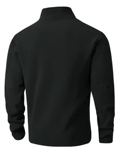 Vista trasera detallada de una sudadera de forro polar negro para hombre con cuello alto