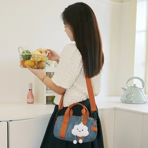 Borsa Bowling in Nylon a Quadretti da Donna Grande Capacità Borsa a Tracolla Quadrata Toast con Ciondolo a Nuvola Semplice Borsa da Pendolare Stile Urbano