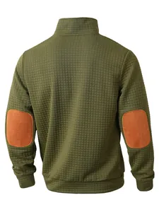Vista posterior de sudadera de punto gofrado verde oliva para hombre con coderas