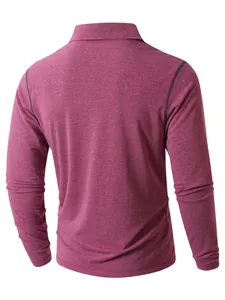 Vue arrière détaillée d'un polo à manches longues bordeaux chiné pour homme sur blanc