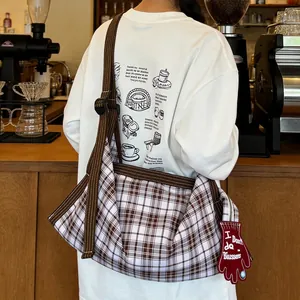 Sac cabas rétro en toile à carreaux, grande capacité pour le quotidien.