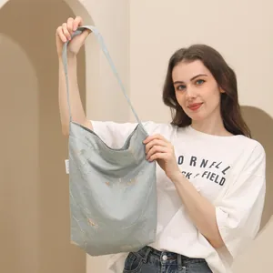 Elegante borsa tote leggera con trama marmorizzata vintage per donna, stile di moda del 2024