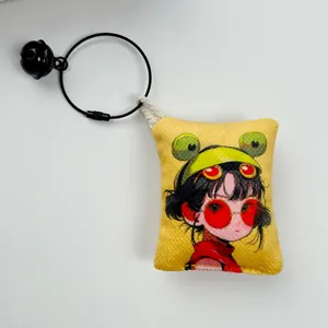 Llavero de mini almohada de lona con una linda ilustración de una niña de los anime