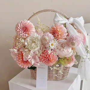 Mother's Day White Imitation Rattan Flower Basket Romantic Floral Arrangement Handheld DIY Gift Basket For Wedding Home Decor