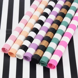 Gestreiftes wasserdichtes mattes Blumenwickelpapier für elegante moderne Blumensträuße