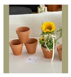 Mini pots de fleurs style terre cuite pour plantes au crochet et les décorations