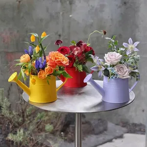 Vases à fleurs créatifs en forme de mini arrosoir en métal pour décoration et bouquets