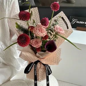 Waterdicht bloemeninpakpapier met bubbeltextuur voor professionele handgemaakte boeketten