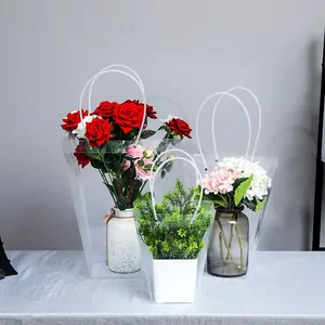 Borsa porta fiori trapezoidale in PVC trasparente con design impermeabile e manici