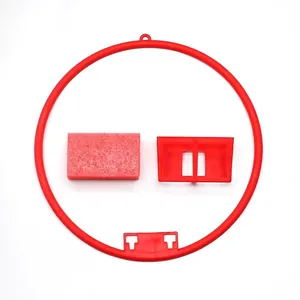 Kit de couronne de bricolage du Nouvel An chinois rouge avec anneau en plastique