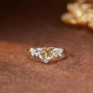 Bague en argent sterling S925 avec citrine jaune en forme de cœur et motifs de feuilles