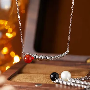 S925 Sterling Silber Lächeln Schmuckset Für Damen Natur Süßwasserperle Roter Schwarzer Achat Strass Halskette Ohrringe Ring