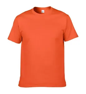 Gedetailleerd vooraanzicht van een oranje 150g puur katoenen T-shirt met ronde hals voor volwassenen