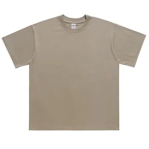 Unisex 300g heavyweight pure cotton t-shirt featuring a loose round neck in khaki