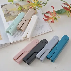 Herramienta quitaespinas de rosas de plástico en colores macaron para floristas