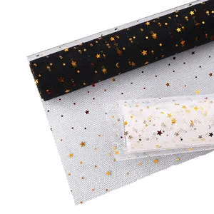 Rouleaux décoratifs en maille étoilée et lunaire pour l'emballage de bouquets de fleurs