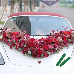 V-vormige bloemenschuimplaten met zuignappen voor de decoratie van de trouwauto