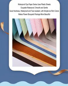 Carta da imballaggio floreale impermeabile di qualità in vari colori con gocce d'acqua