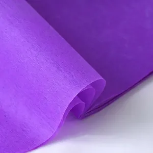 Levendig paars inpakpapier voor bloemen en luxe cadeauverpakkingen voor decoratie