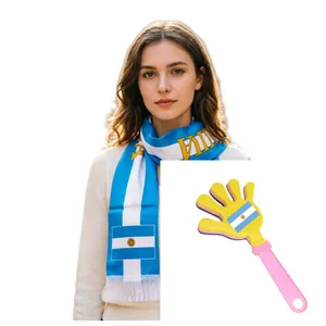 Set de aficionado de Argentina con bufanda de rayas y aplaudidor de mano plástico