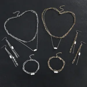 Set di Gioielli in Acciaio Inossidabile Impermeabile da Donna Catena a Doppia Fila Collana di Perle d'Acqua Dolce Bracciale Orecchini a Pendente Lungo