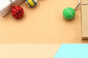 Detaillierte Ansicht der kreativen Silikon-Schlüsselanhänger für Basketball und Tennis