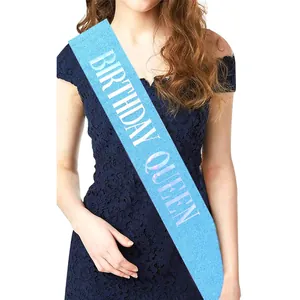 Elegante blaue Glitzer-Geburtstagsschärpe mit irisierendem Birthday Queen Schriftzug
