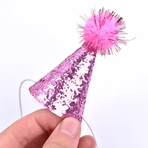 Sombrero de fiesta rosa con purpurina para mascotas con pompón y banda elástica para perros