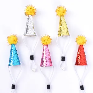 Set de mini sombreros de fiesta con purpurina y pompones amarillos para mascotas