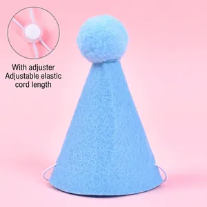 Cappello di compleanno azzurro per animali con pompon e cinturino elastico regolabile