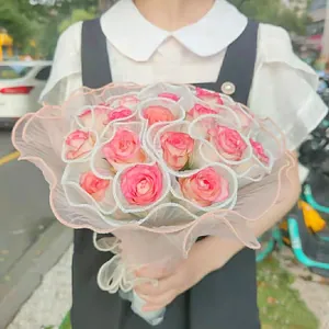 Close-up of wavy pearl pleated mesh used for Korean style flower bouquet packaging